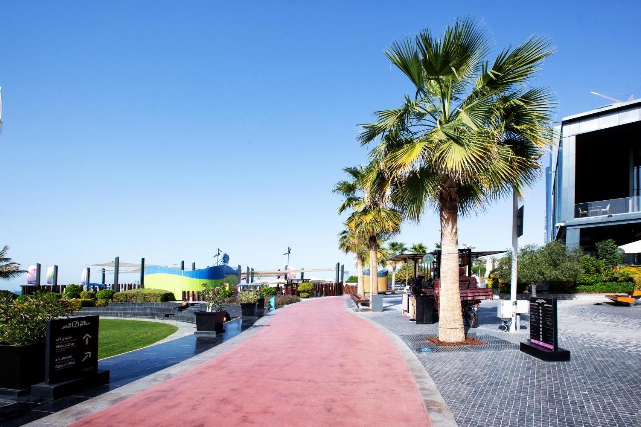 Bright Apartment On The Jbr Beach ドバイ エクステリア 写真