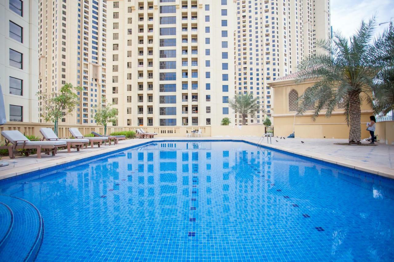 Bright Apartment On The Jbr Beach ドバイ エクステリア 写真